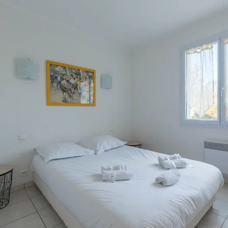 Lenerie - 800m - Wifi - Parking Holiday home Prefailles