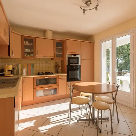 Holiday home Lenerie - 800m - Wifi - Parking